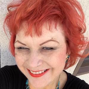 Meet your Posher, Karla